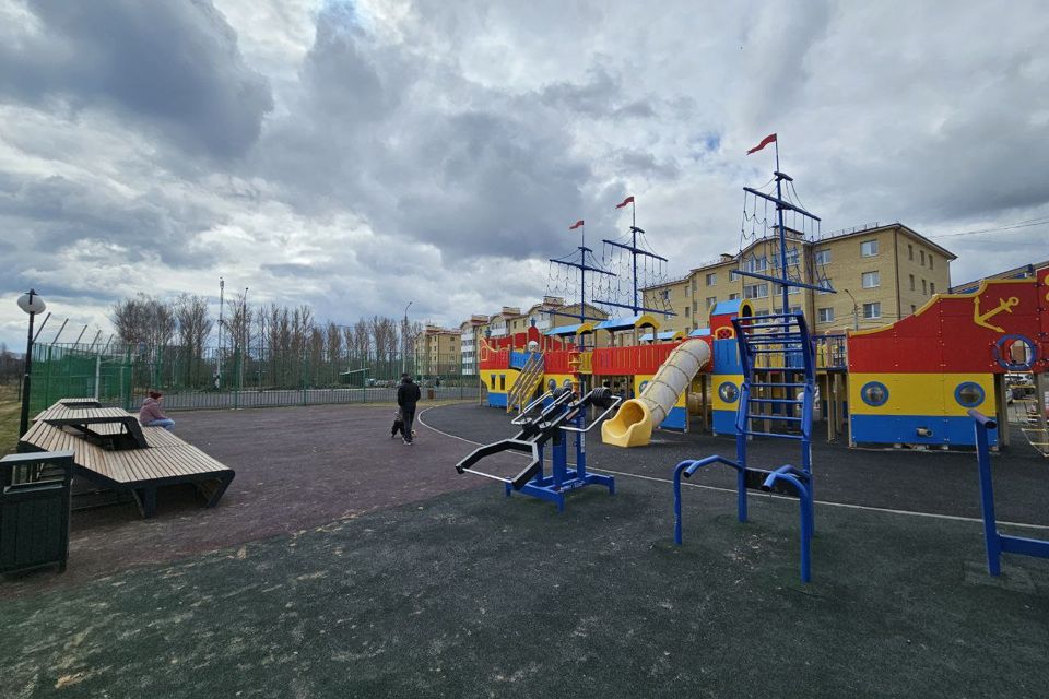 Продаётся 2-комнатная квартира, 57.4 м²