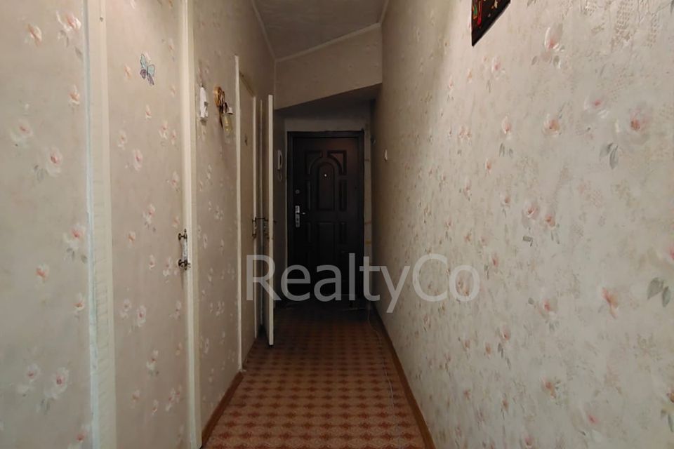 Продаётся 1-комнатная квартира, 49.7 м²