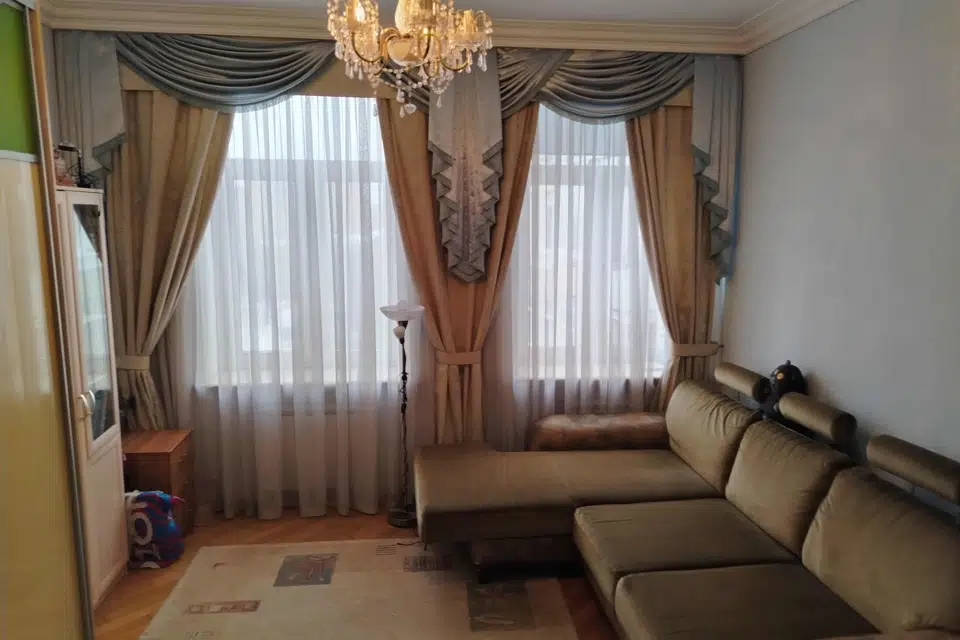 Продаётся 3-комнатная квартира, 100 м²
