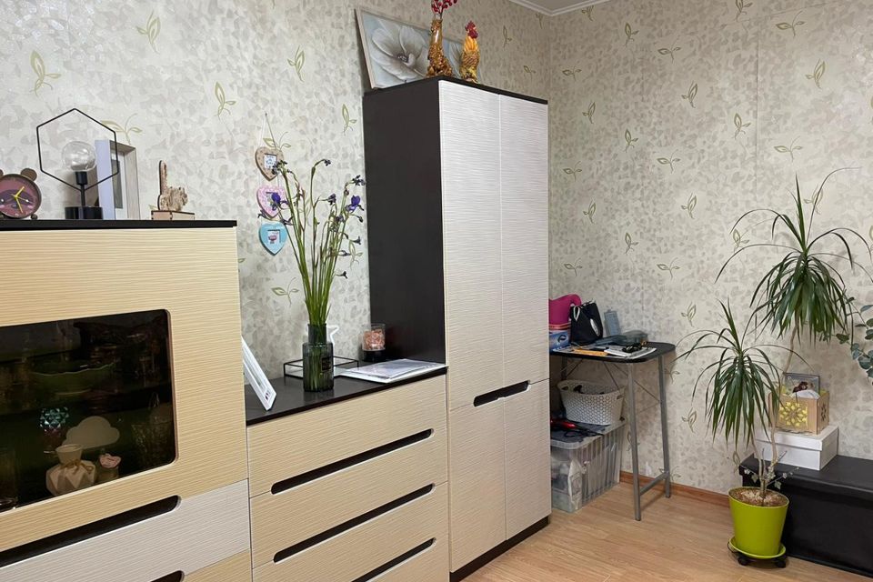 Продаётся 3-комнатная квартира, 61.4 м²