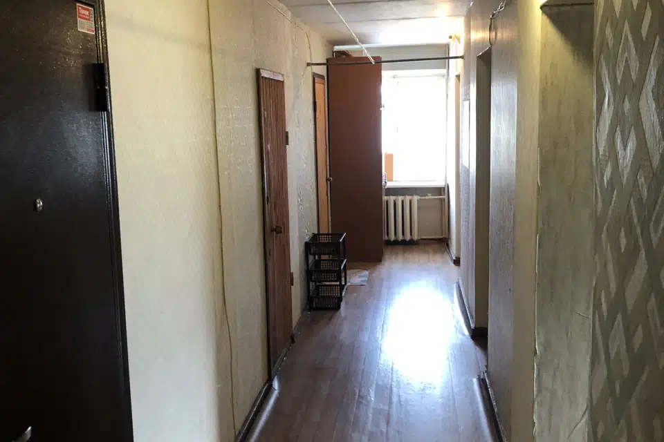 Продаётся комната в 5-комн. квартире, 12.6 м²