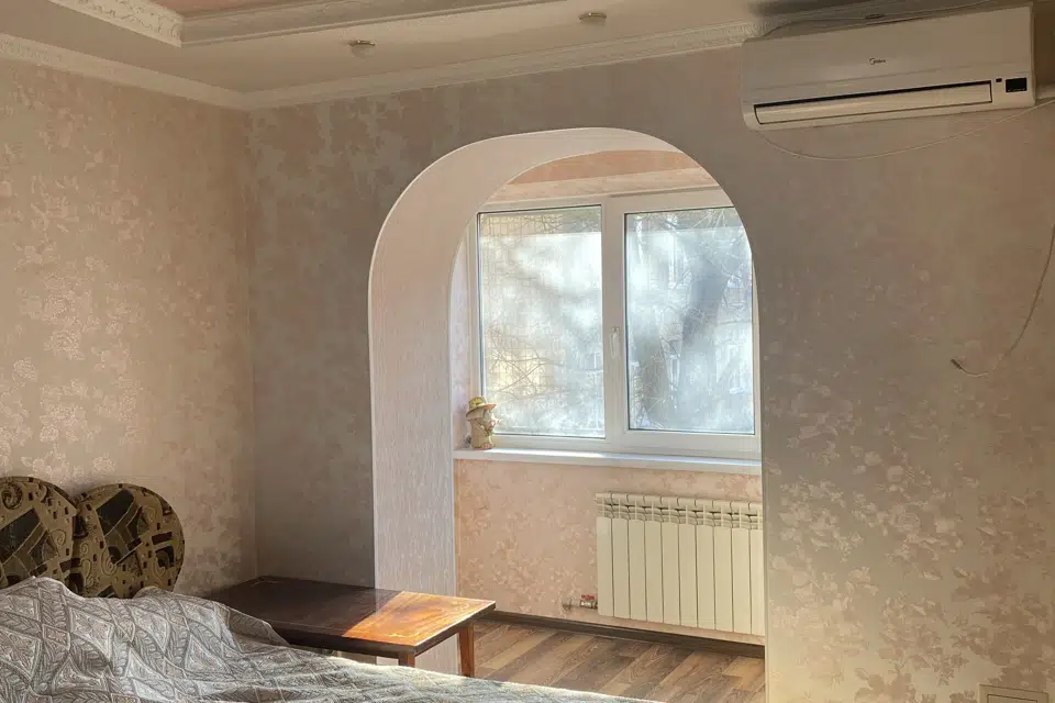 Продаётся 3-комнатная квартира, 59.4 м²