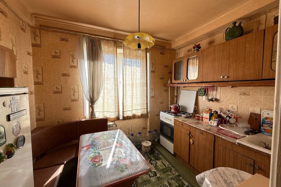 Продаётся 1-комнатная квартира, 33 м²