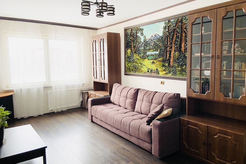 Продаётся 3-комнатная квартира, 81 м²
