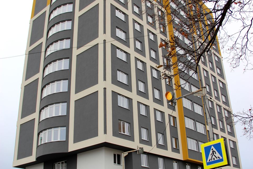 Продаётся 3-комнатная квартира, 149.7 м²
