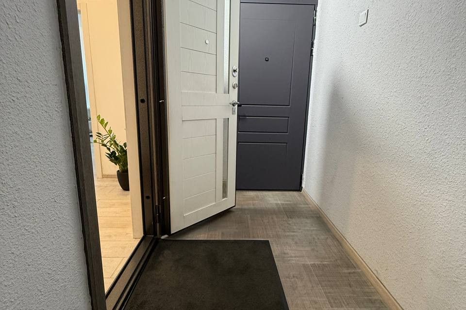 Продаётся 2-комнатная квартира, 56 м²