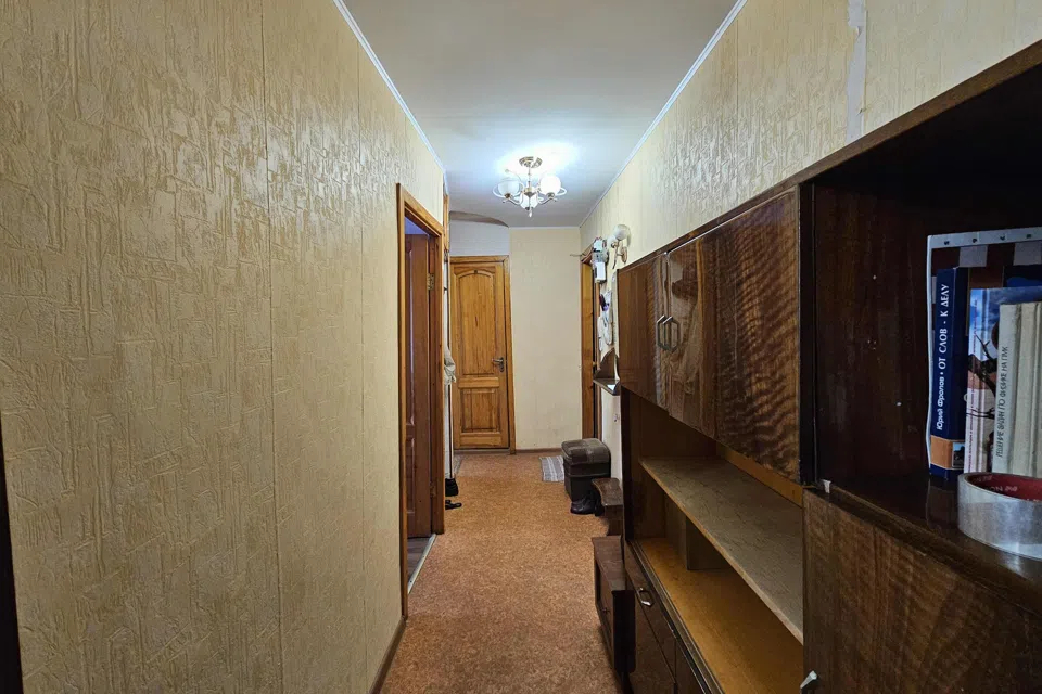 Продаётся 3-комнатная квартира, 63 м²