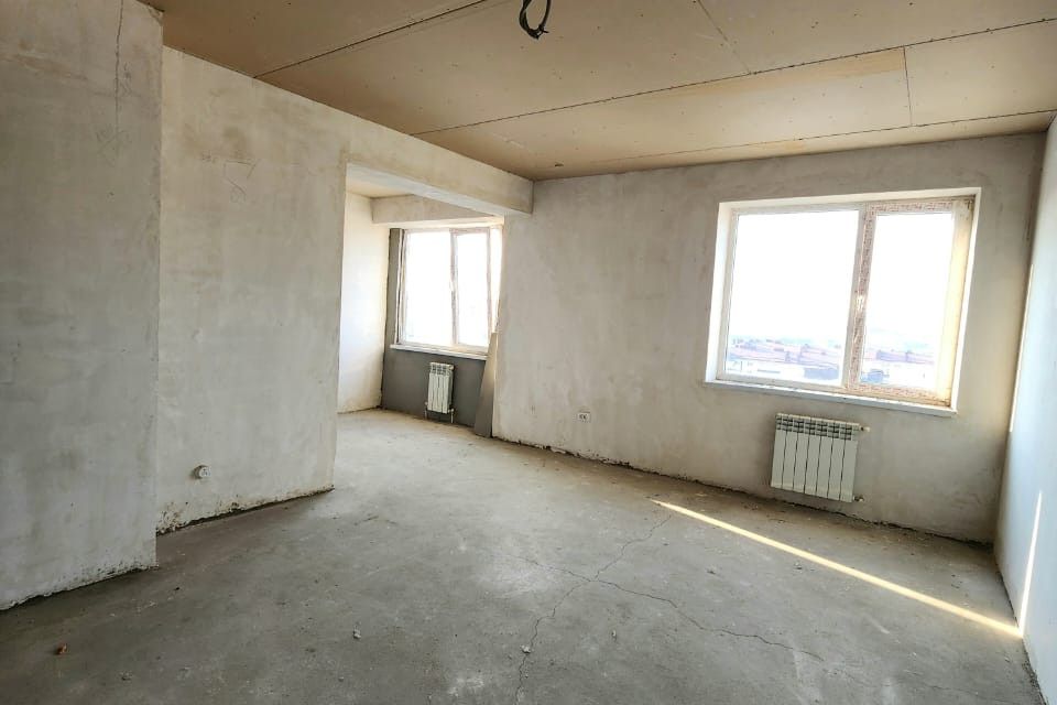 Продаётся 3-комнатная квартира, 80 м²
