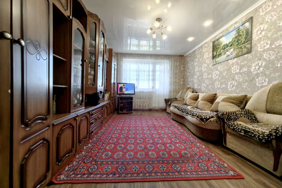 Продаётся 3-комнатная квартира, 64 м²