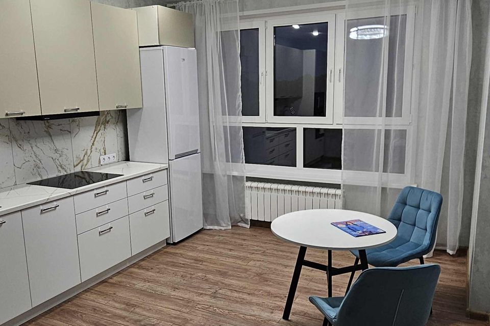 Продаётся 1-комнатная квартира, 40.2 м²