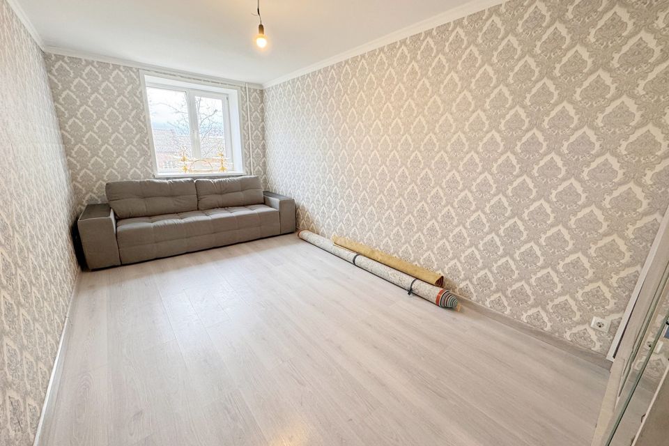 Продаётся 3-комнатная квартира, 58.85 м²