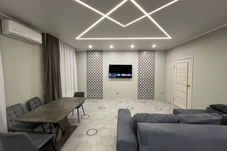 Сдаётся 2-комнатная квартира, 60 м²