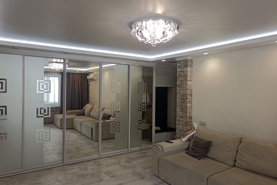 Продаётся 3-комнатная квартира, 68.4 м²