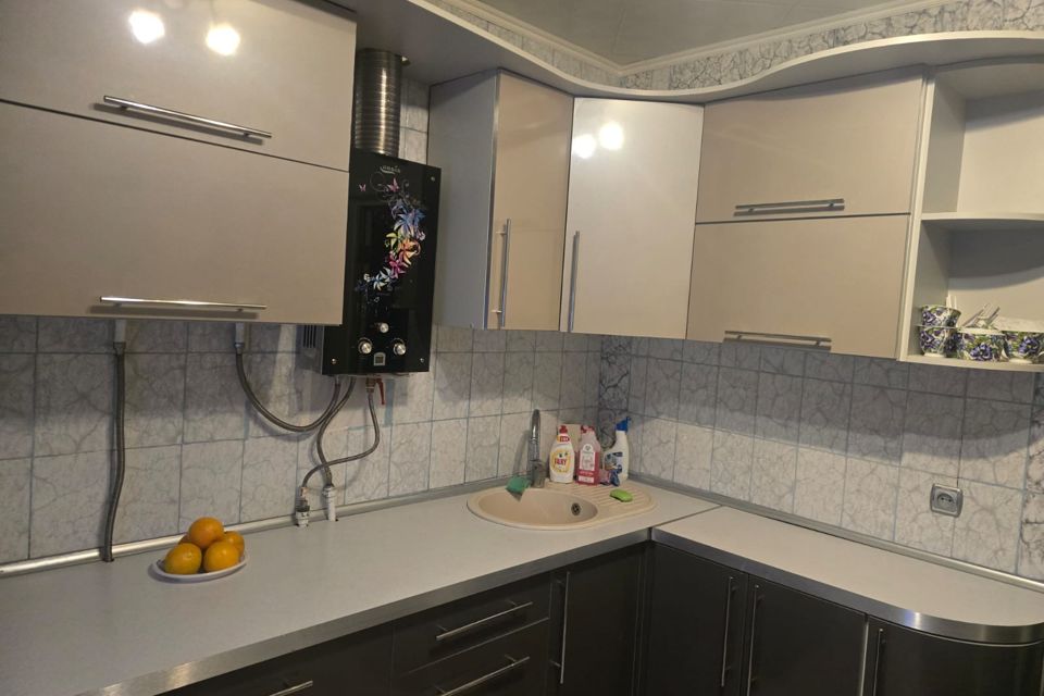Продаётся 2-комнатная квартира, 58.3 м²