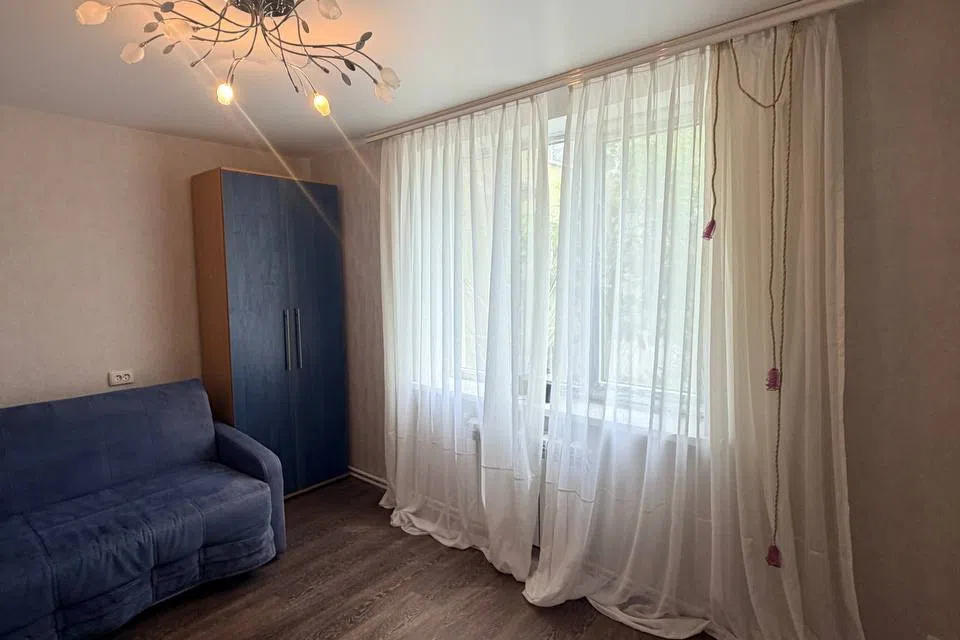 Продаётся 2-комнатная квартира, 60.8 м²