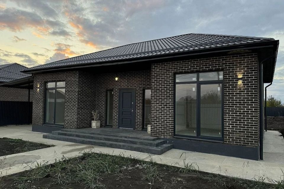 Продаётся 1-этажный дом, 105 м²