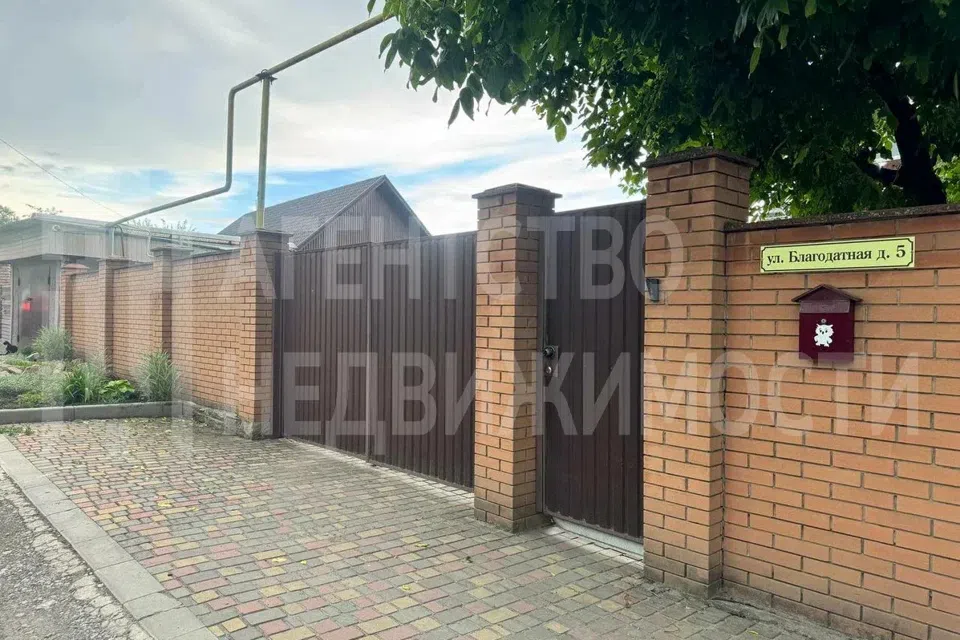 Продаётся 2-этажный дом, 200.1 м²