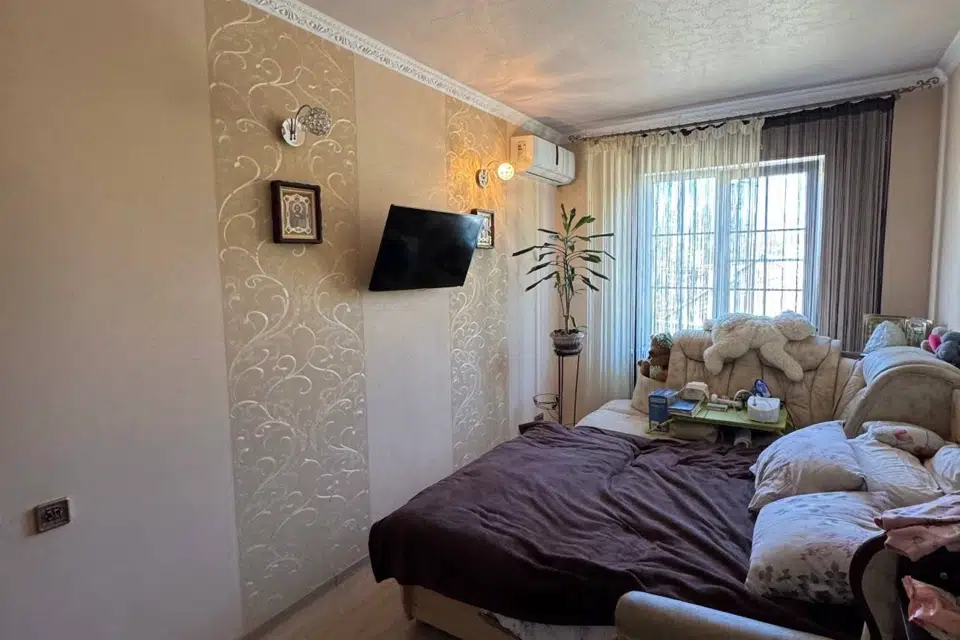 Продаётся 2-этажный дом, 142 м²