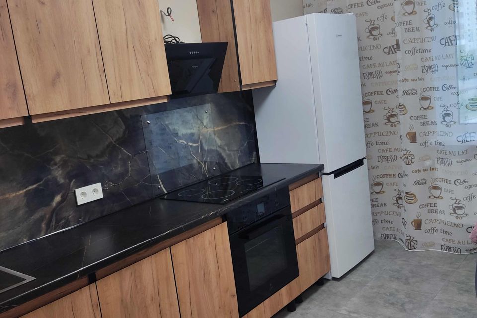 Сдаётся 1-комнатная квартира, 35 м²