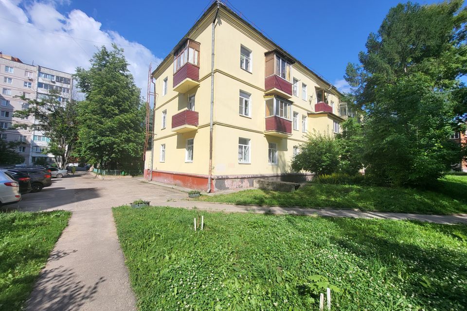 Продаётся 3-комнатная квартира, 63.7 м²