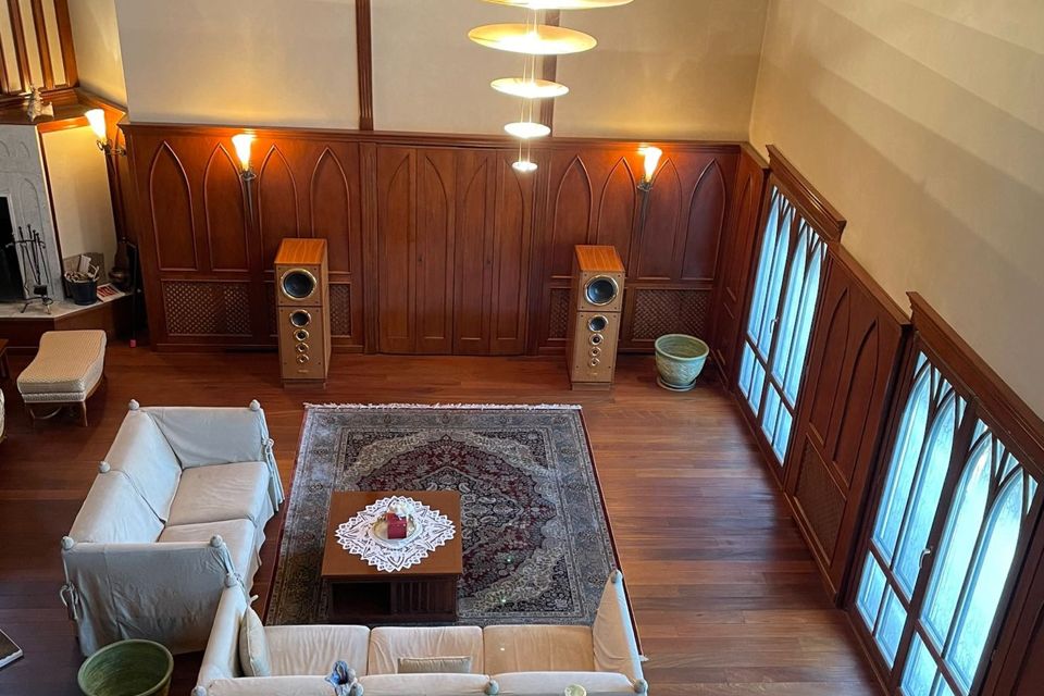 Продаётся 5-комнатная квартира, 316.6 м²