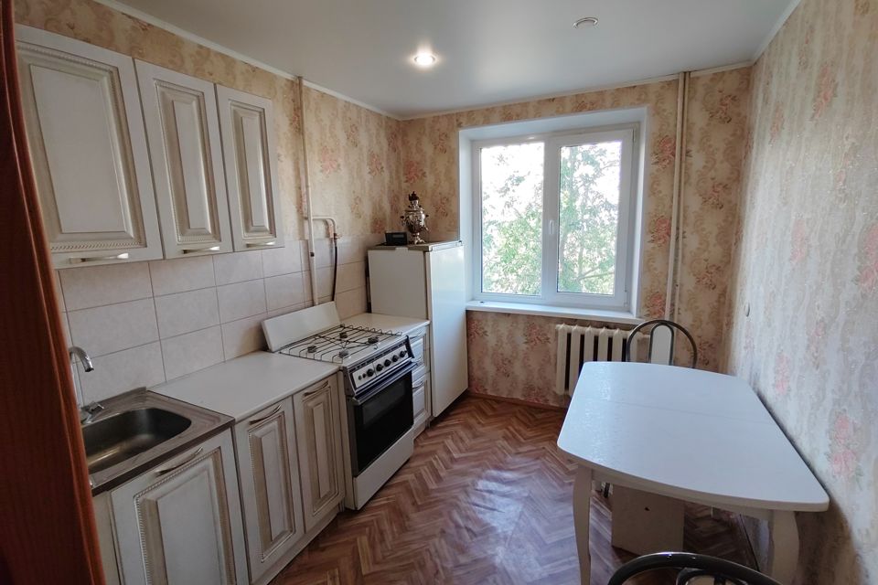 Продаётся 3-комнатная квартира, 65.4 м²