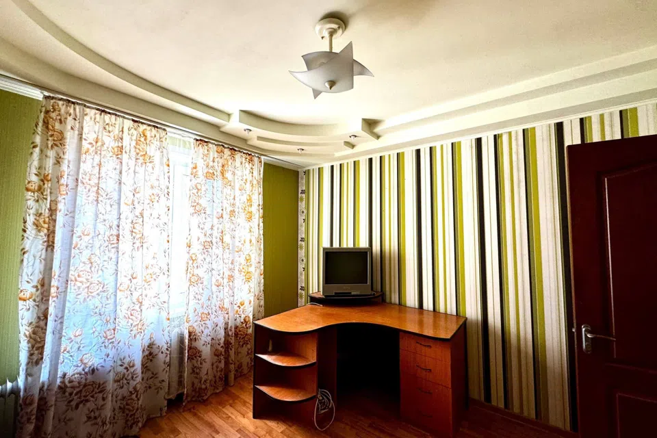 Продаётся 2-комнатная квартира, 55 м²