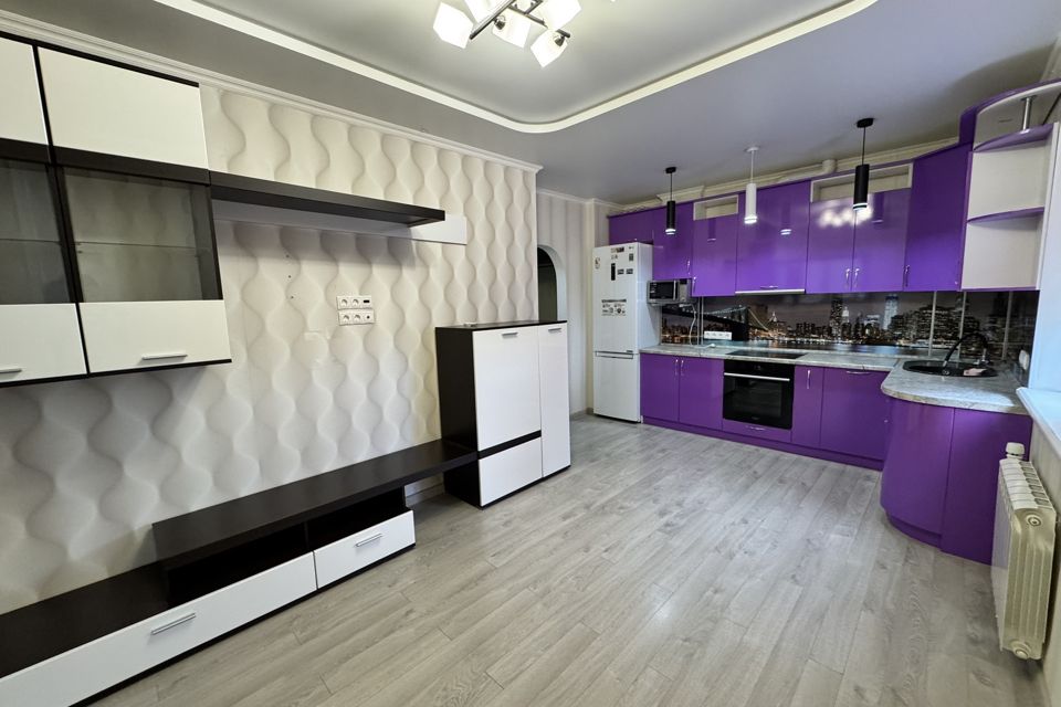 Продаётся 1-комнатная квартира, 42.4 м²