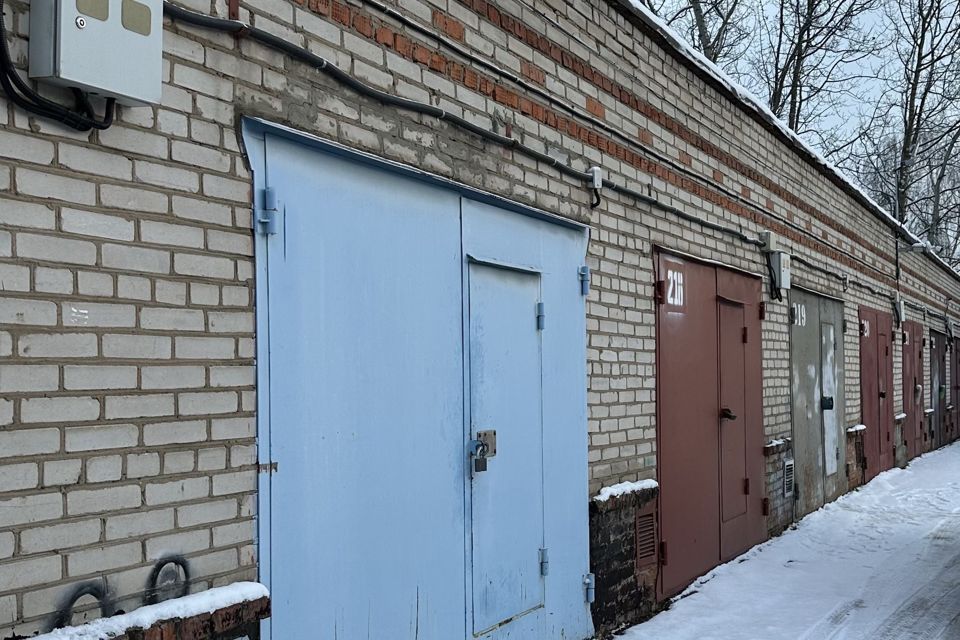 Продаётся гараж, 38 м²