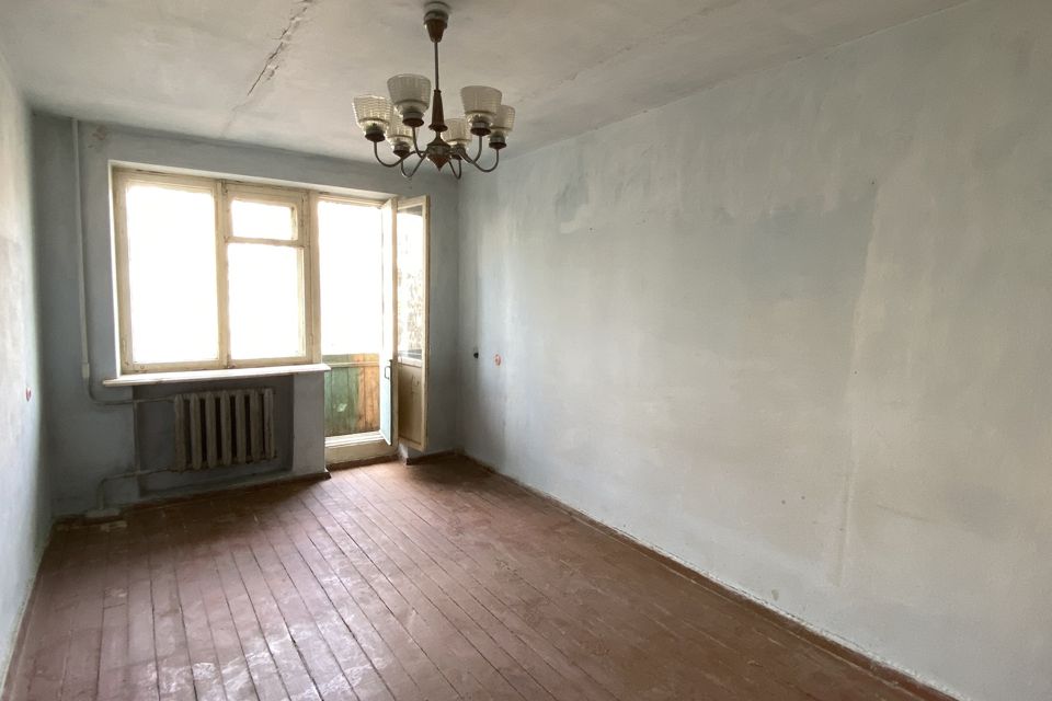 Продаётся 3-комнатная квартира, 57.5 м²