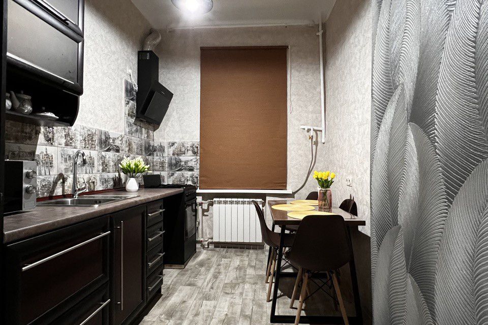 Сдаётся 2-комнатная квартира, 42 м²