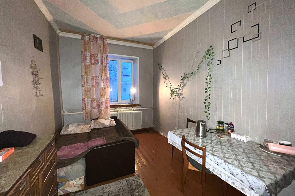 Продаётся комната в 3-комн. квартире, 17 м²