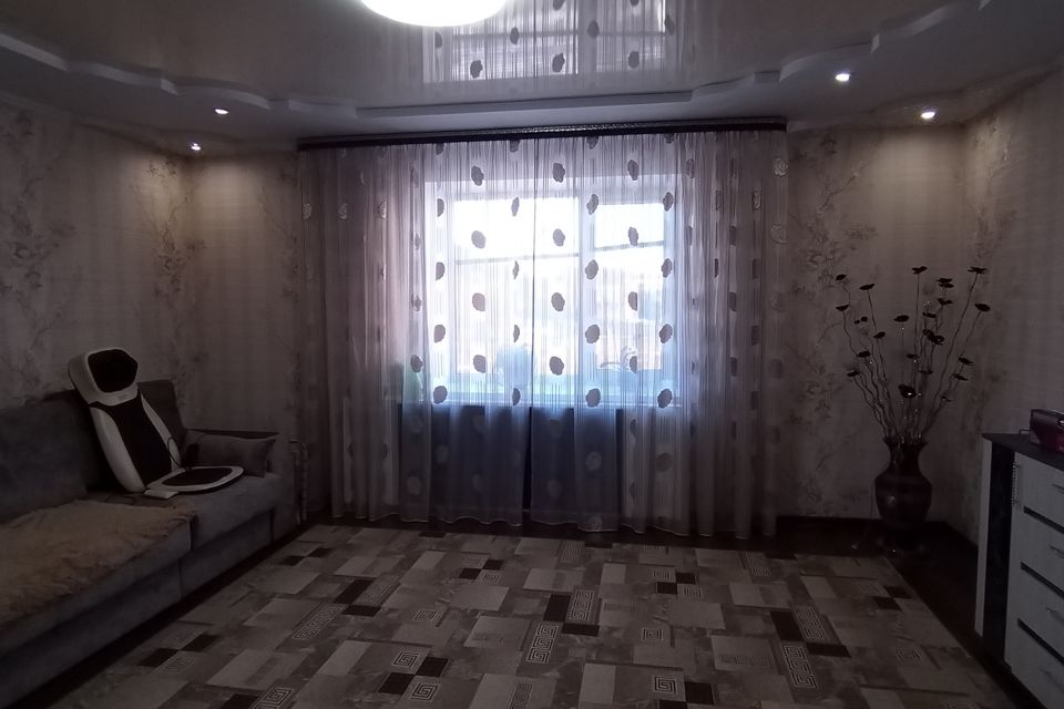 Продаётся 2-комнатная квартира, 57.3 м²