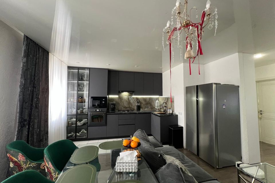 Продаётся 4-комнатная квартира, 90.3 м²