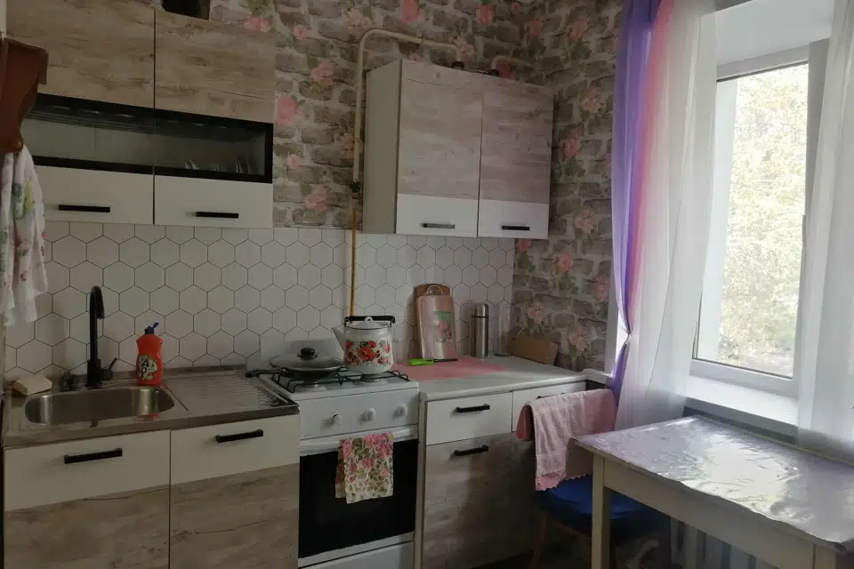 Продаётся 3-комнатная квартира, 60.1 м²