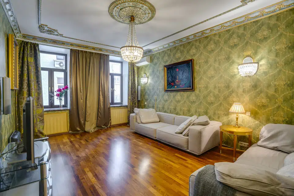 Продаётся 4-комнатная квартира, 104.7 м²