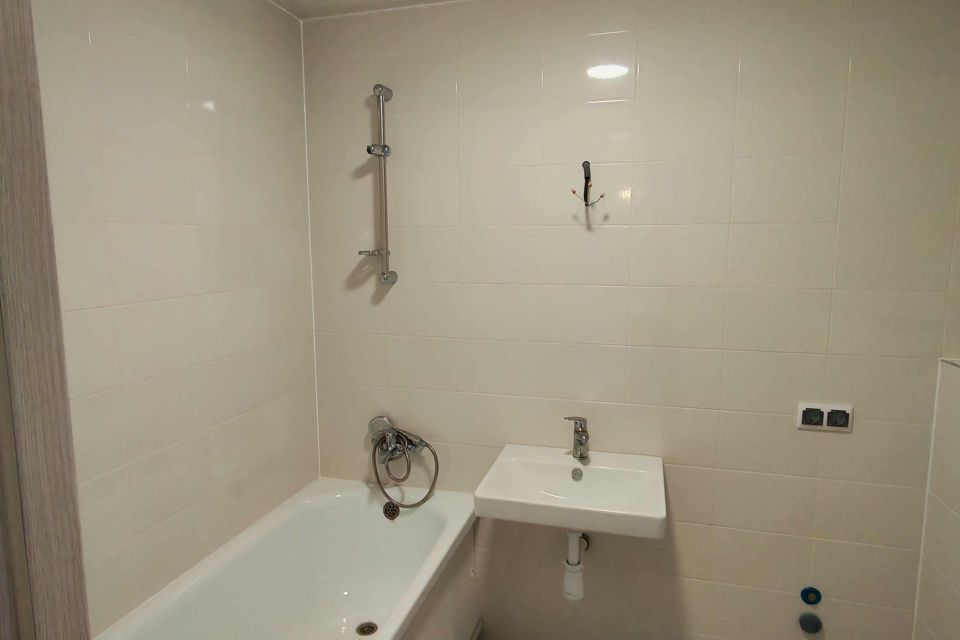 Продаётся 2-комнатная квартира, 40.9 м²