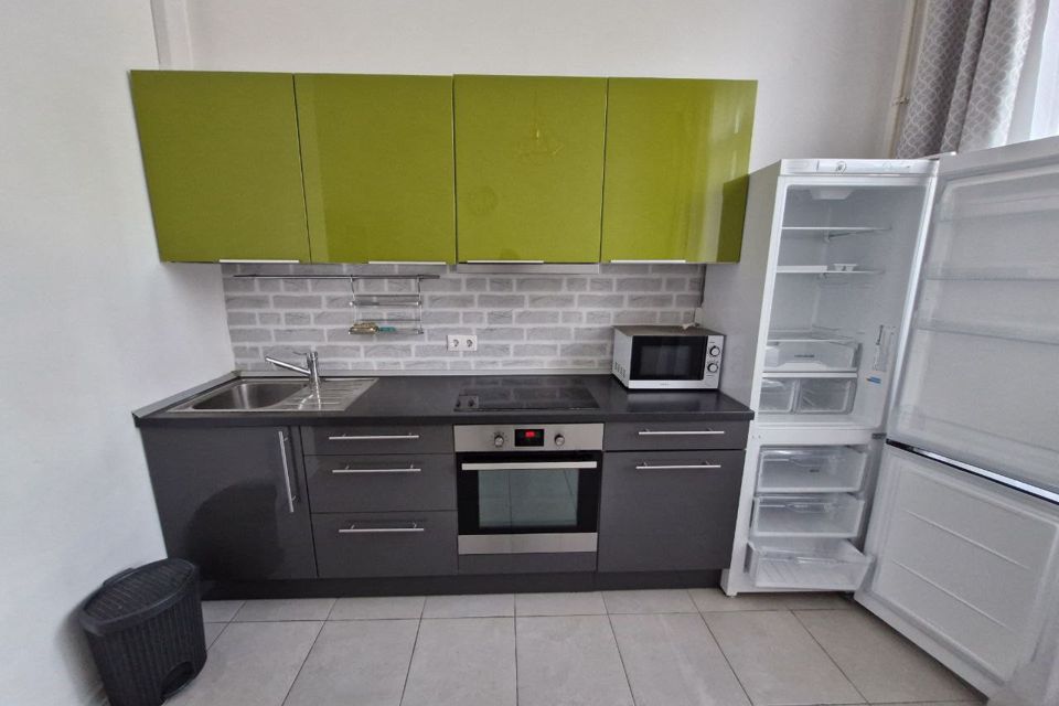 Продаётся 1-комнатная квартира, 38 м²
