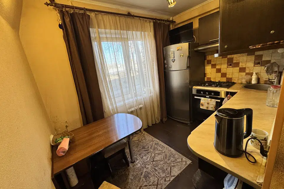 Продаётся 3-комнатная квартира, 54 м²