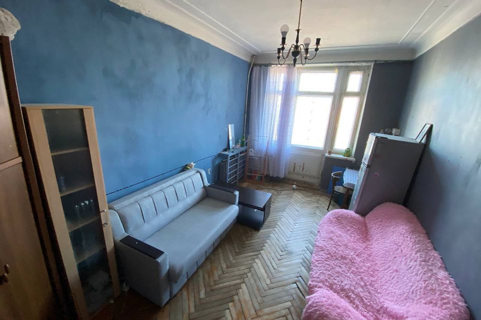 Продаётся 3-комнатная квартира, 82 м²