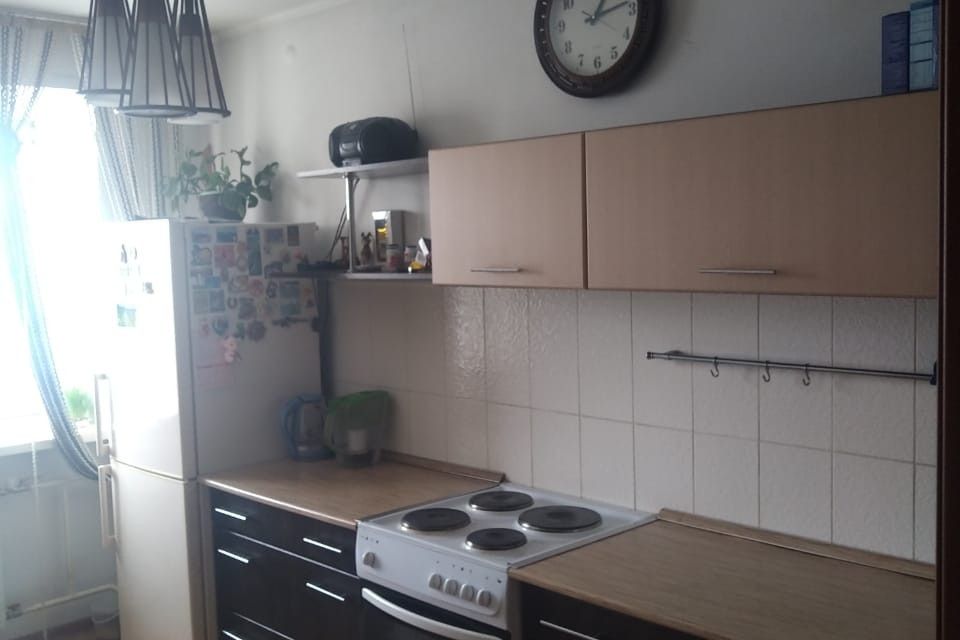 Продаётся 1-комнатная квартира, 42 м²