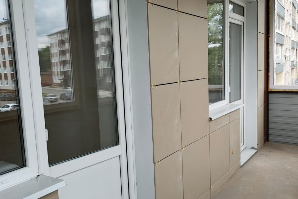 Продаётся 2-комнатная квартира, 65.3 м²
