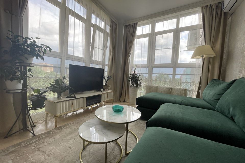 Продаётся 1-комнатная квартира, 58.6 м²
