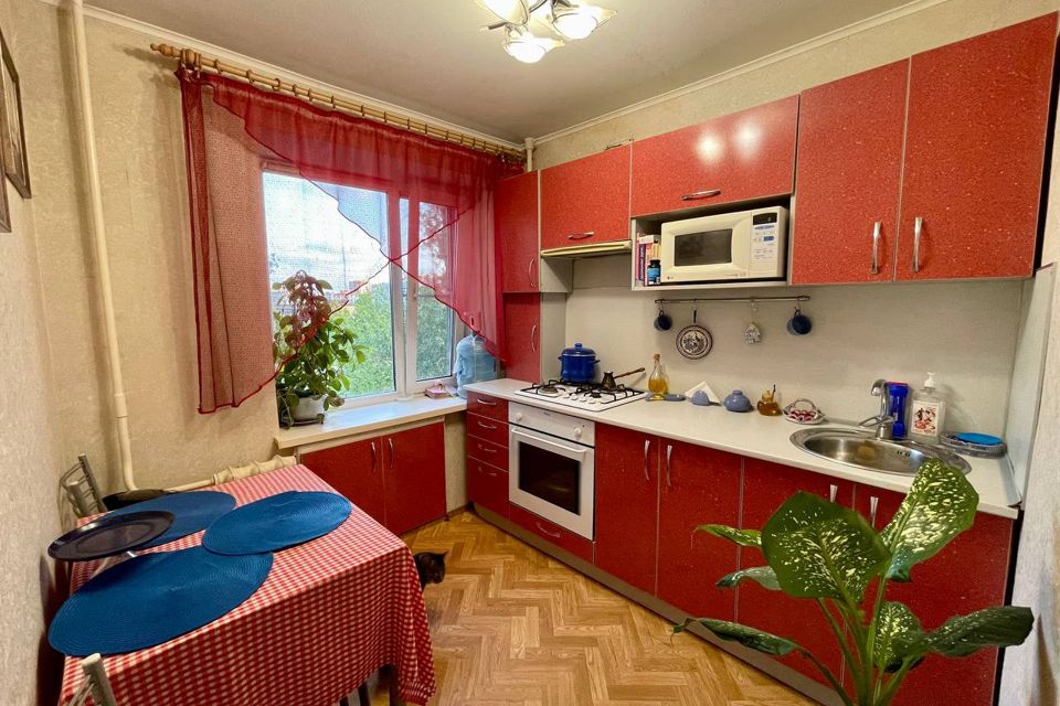 Продаётся 2-комнатная квартира, 42 м²