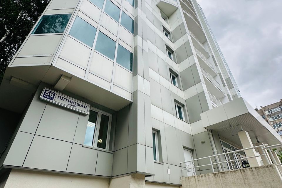 Продаётся 2-комнатная квартира, 82.3 м²