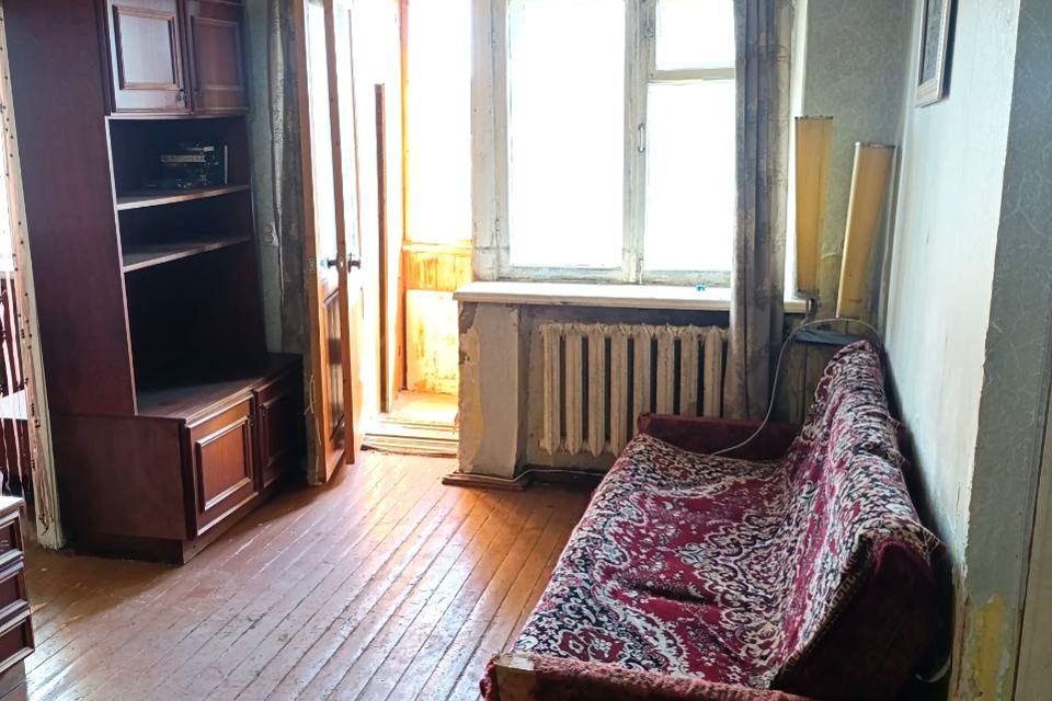 Продаётся 2-комнатная квартира, 42.4 м²