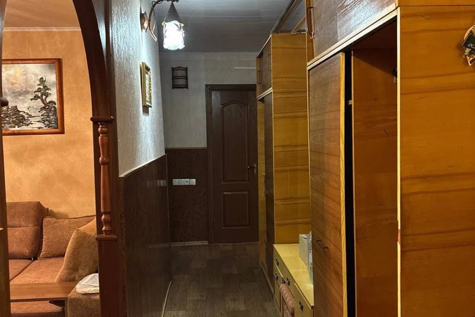 Продаётся 3-комнатная квартира, 67.4 м²