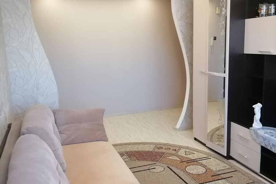 Продаётся 3-комнатная квартира, 62.8 м²