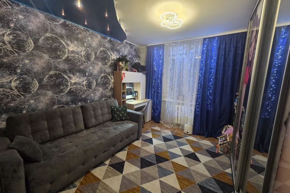 Продаётся 3-комнатная квартира, 75 м²