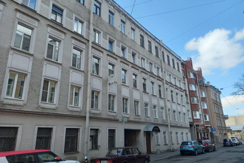 Продаётся 2-комнатная квартира, 80.1 м²